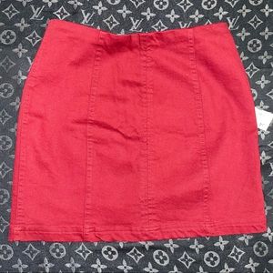 (19)- Burgundy mini skirt woman’s or juniors size m